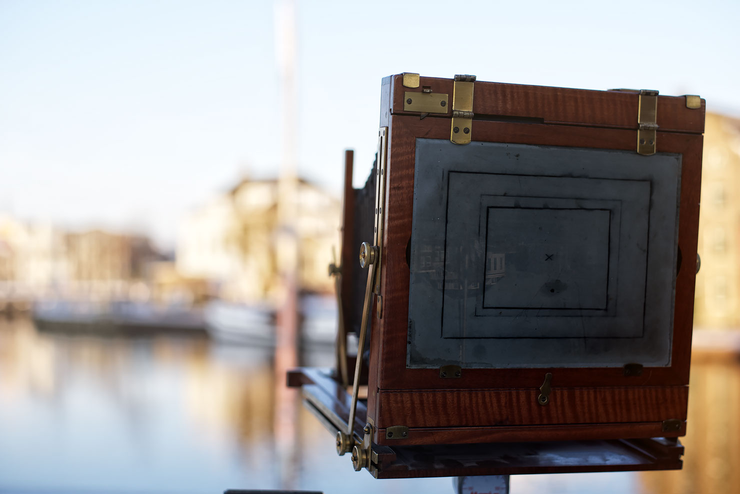 Old photo camera capturing the view of Delft.