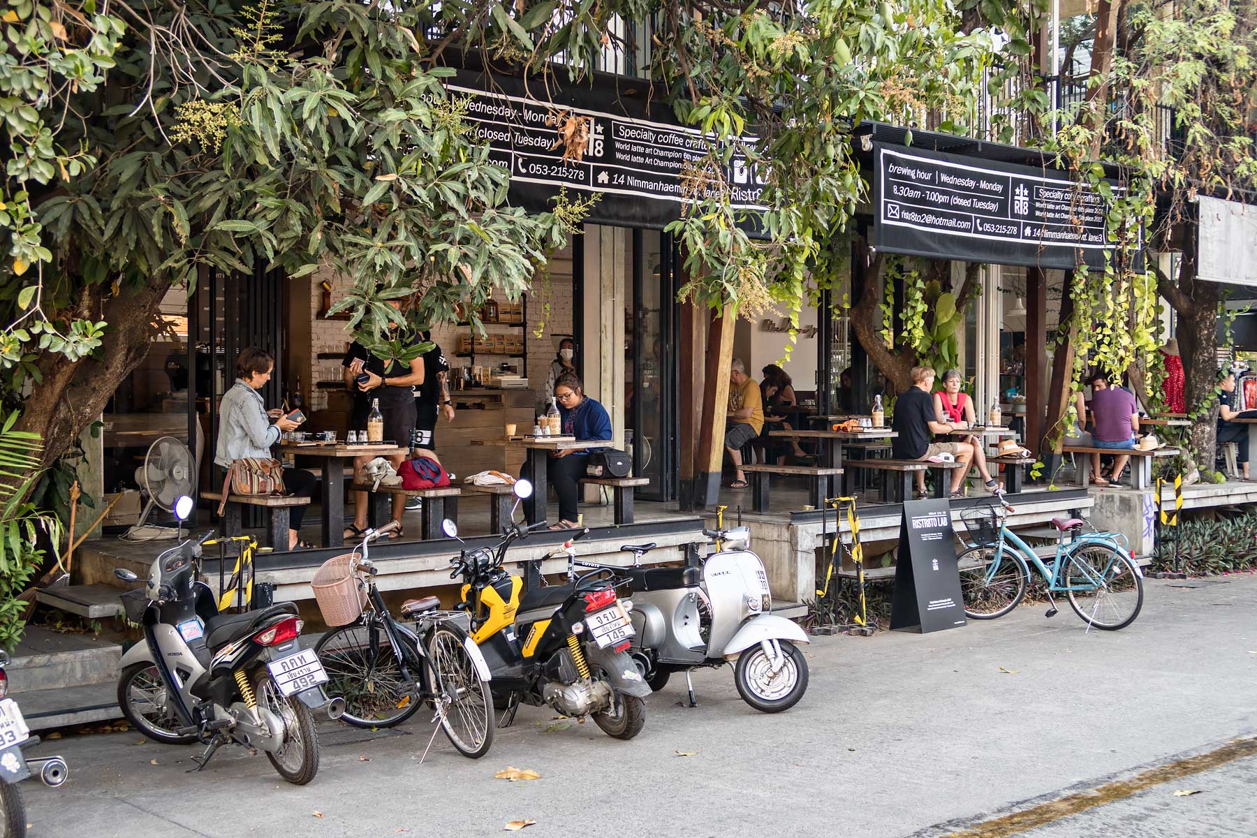Ristr8to Lab in Nimman, Chiang Mai. The best place to go if you're looking for award-winning coffee in Chiang Mai.