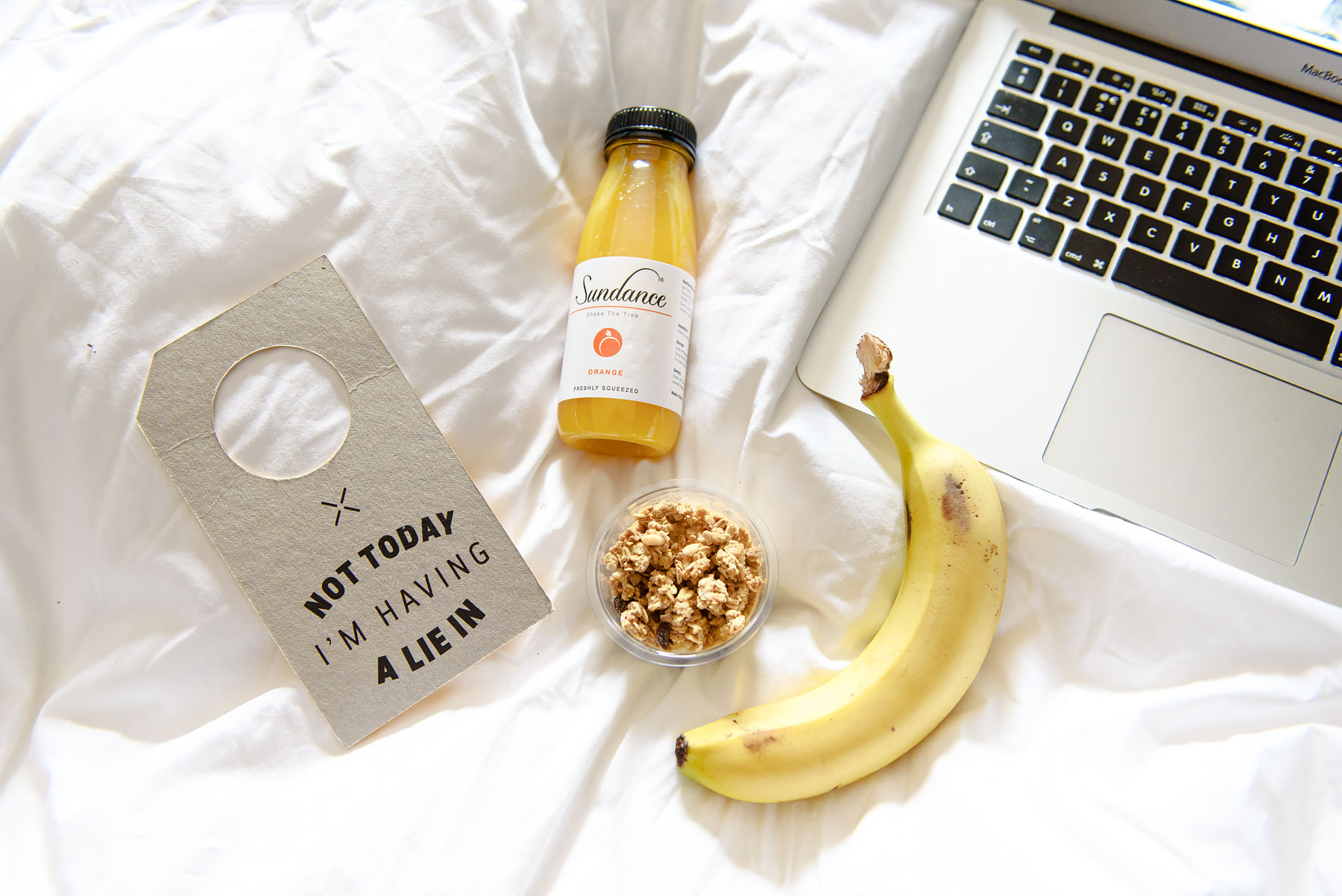 Staycation at The Hoxton in Shoreditch: Trendy boutique hotel in East London. Breakfast in Bed!