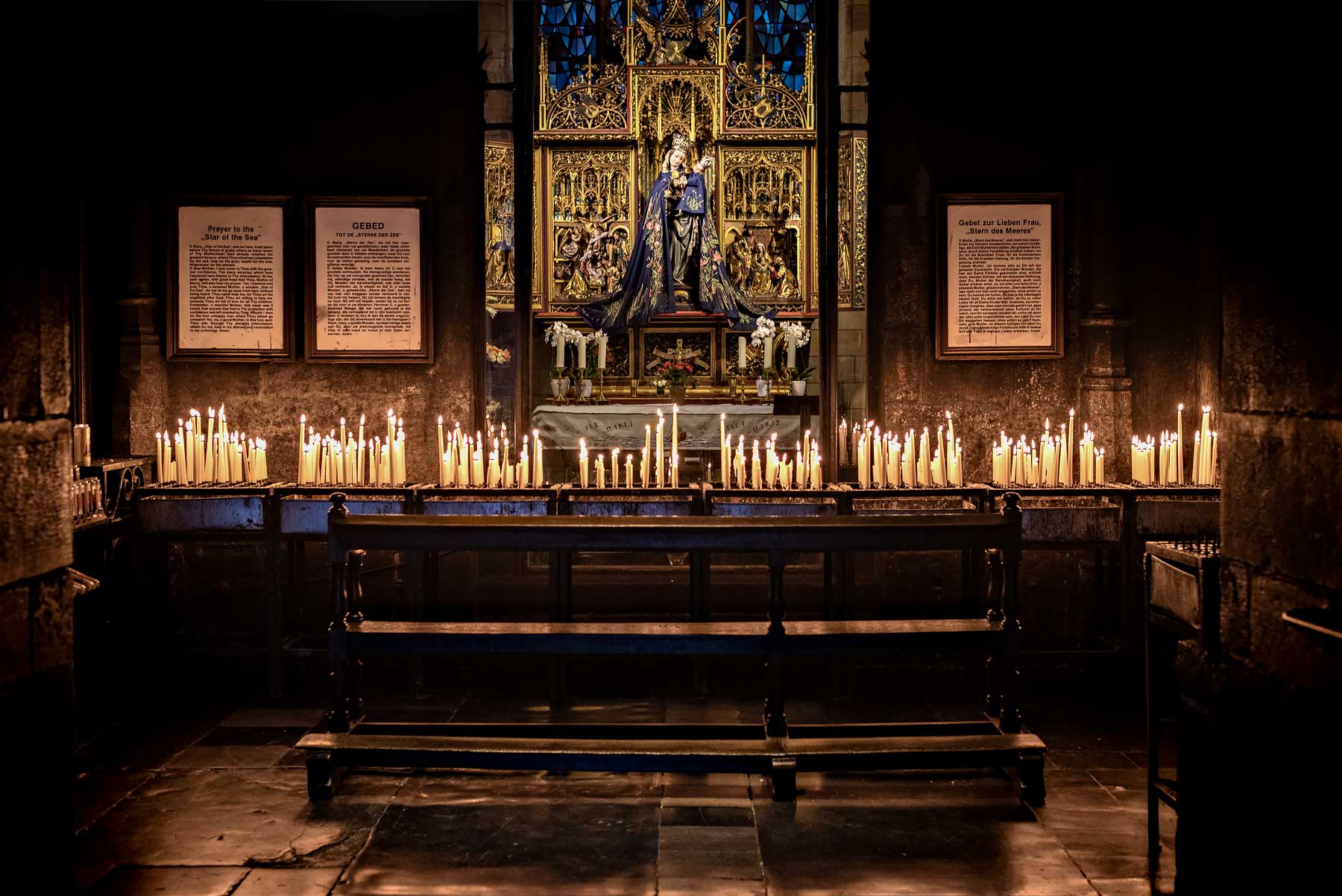Sterre der Zee in de Onze Lieve Vrouwebasiliek in Maastricht | Wat te doen in Maastricht tijdens een weekendje weg