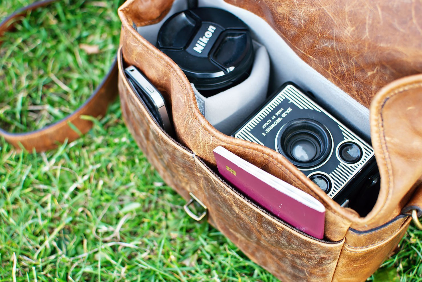 Review of the ONA Bowery Bag in Antique Cognac Leather