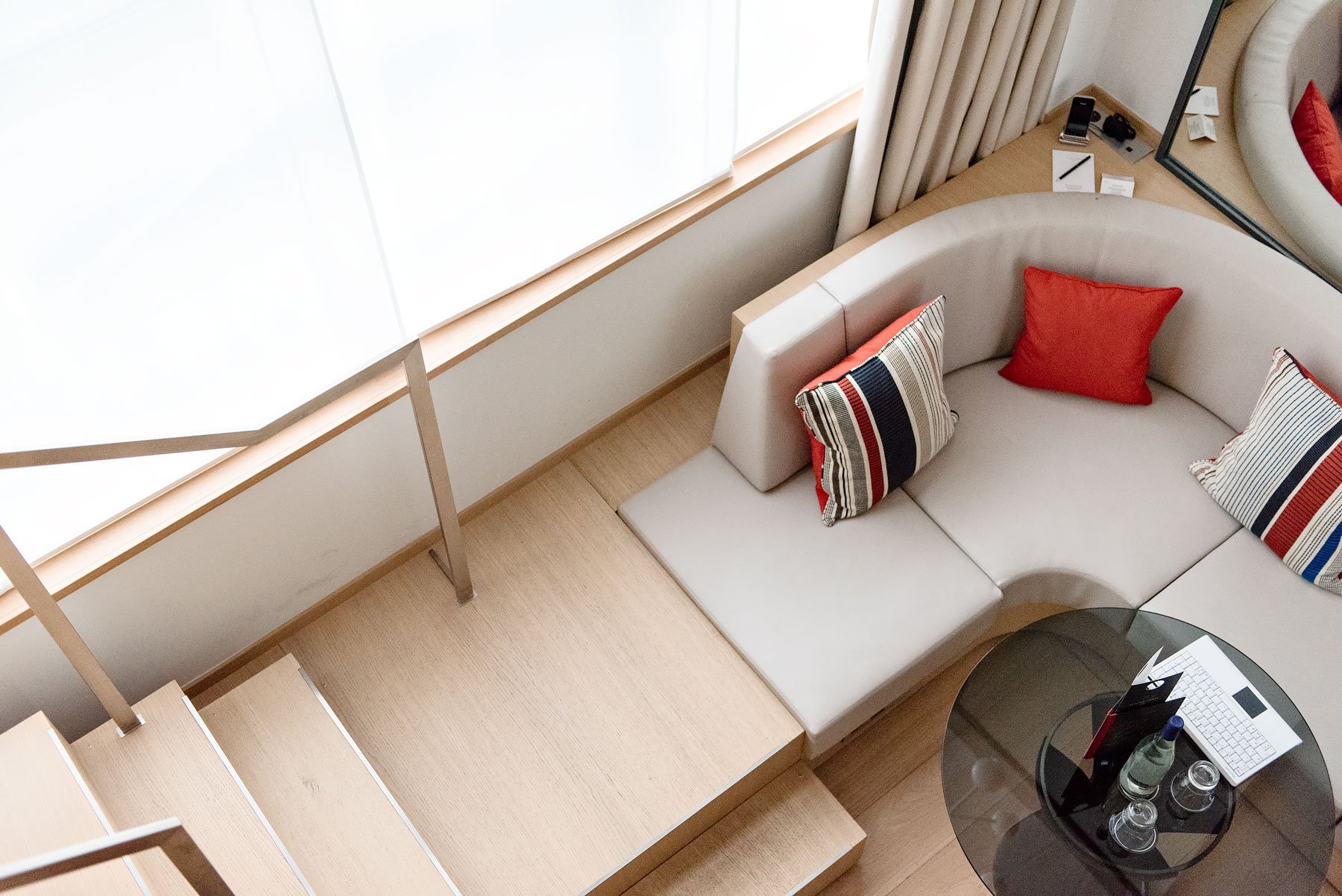 Le Cinq Codet in Paris, a modern luxurious 5-star hotel in the 7th arrondissement. Next to Les Invalides and walking distance from the Eiffel Tower. Full review on urbanpixxels.com.