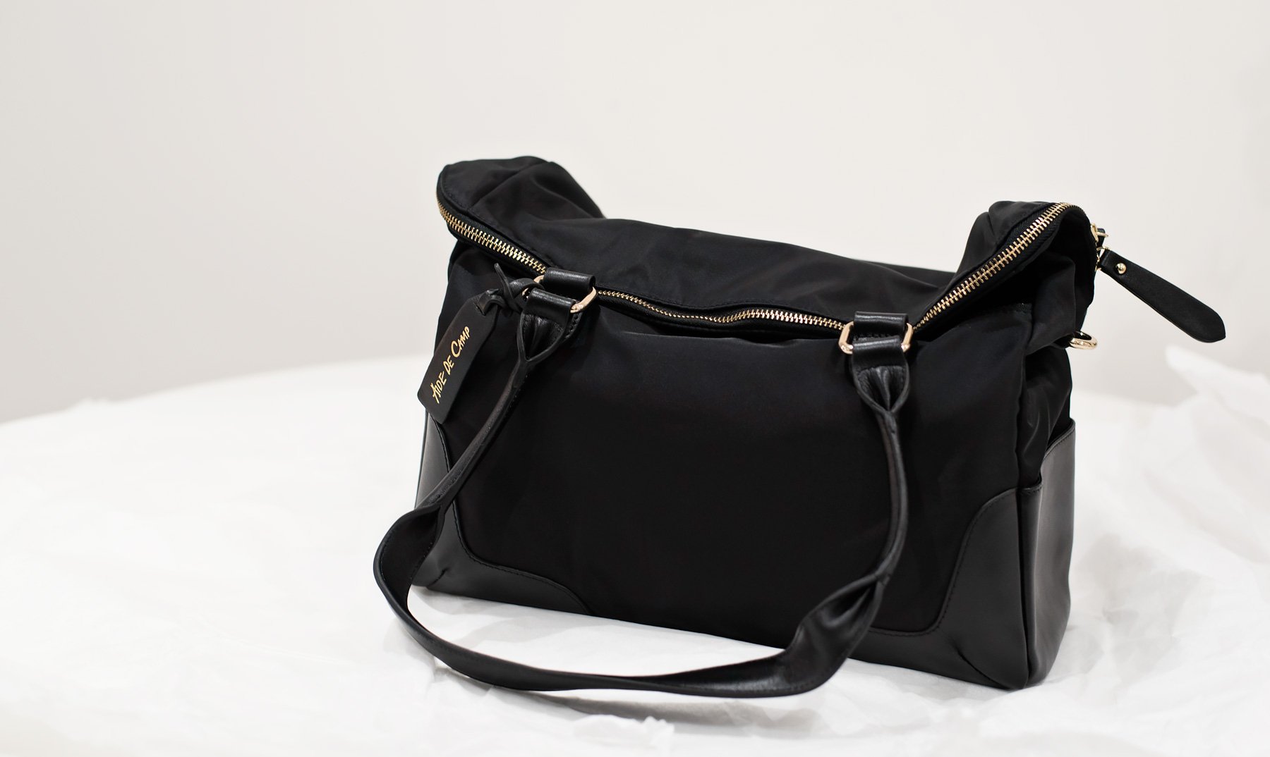 My new stylish camera bag: Aide de Camp (+ video)