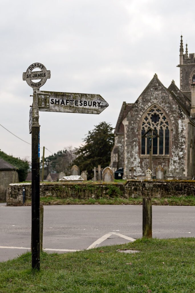 English Road Trip to Instagram Gold Hill in Shaftesbury, Dorset