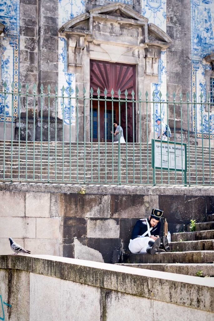 Weekend in Porto - 6 Experiences you don't want to miss. Igreja Parochial de Santo Ildefonso, Church with blue and white tiles