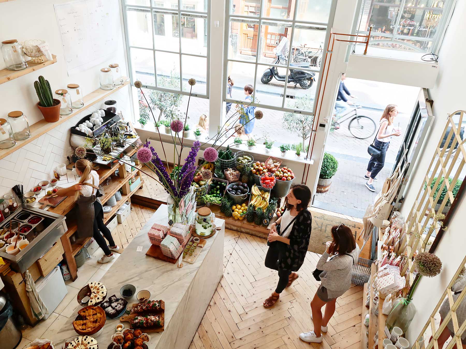 Visiting Amsterdam like a local (vlog)