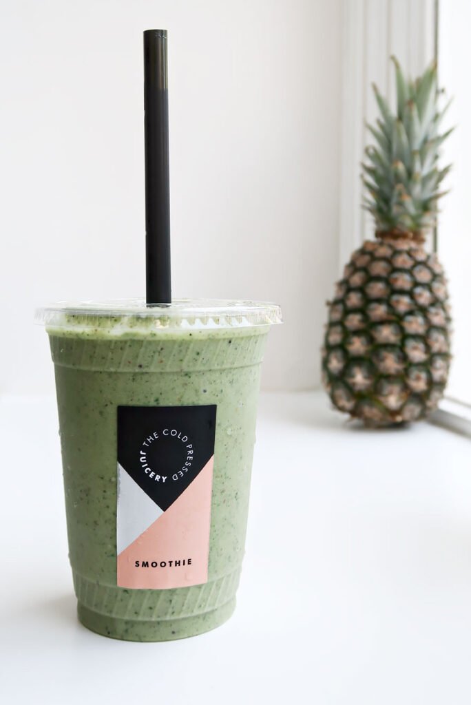 Things to do in Amsterdam. Tips for Visiting Amsterdam like a local. Green smoothie from The Cold Pressed Juicery.