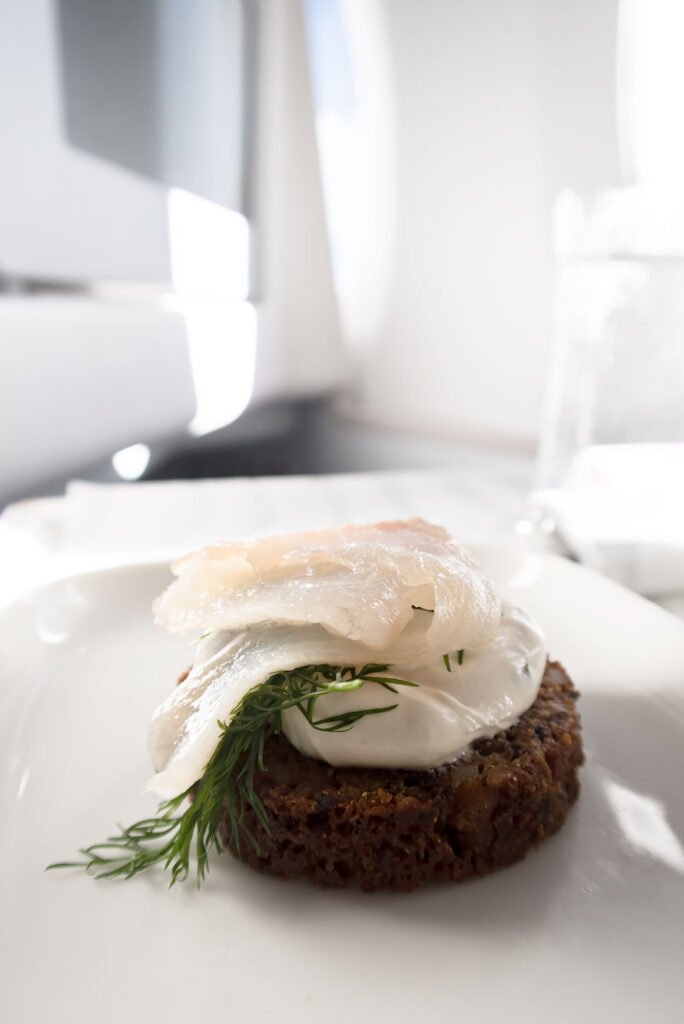 Flying in style from London to Helsinki in business class with the new Finnair A350. Watch the video and read about my experience on www.urbanpixxels.com