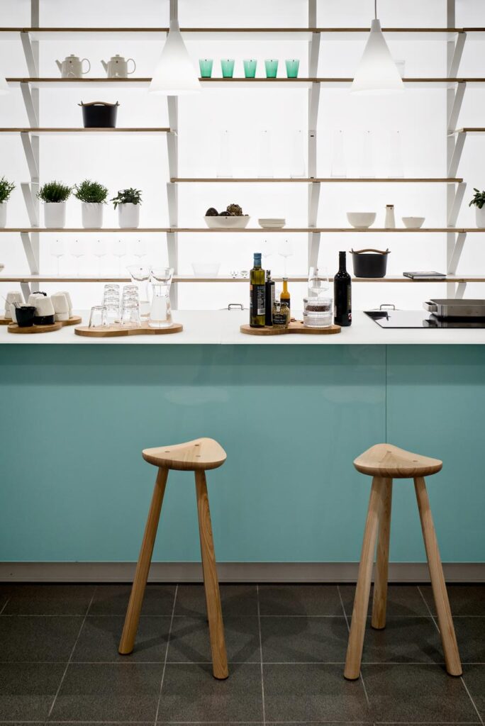 How to spend 3 days in Helsinki. And why you should visit Helsinki in 2017. Iitala and Arabia Design Centre.