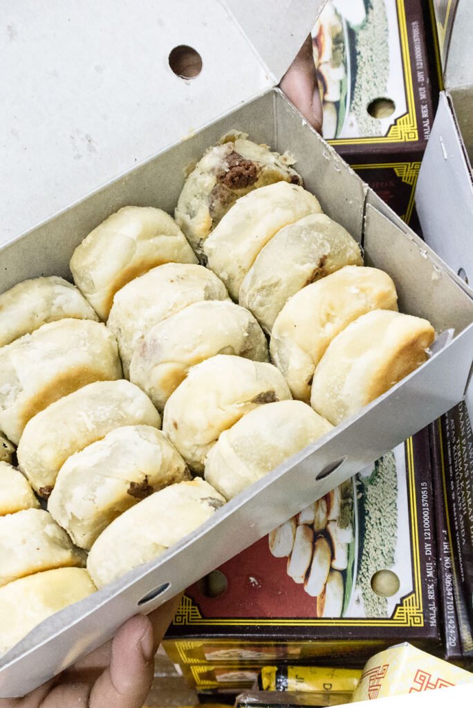 8 Interesting Things to Do and See in Yogyakarta | Indonesian Food Tour Bakpia