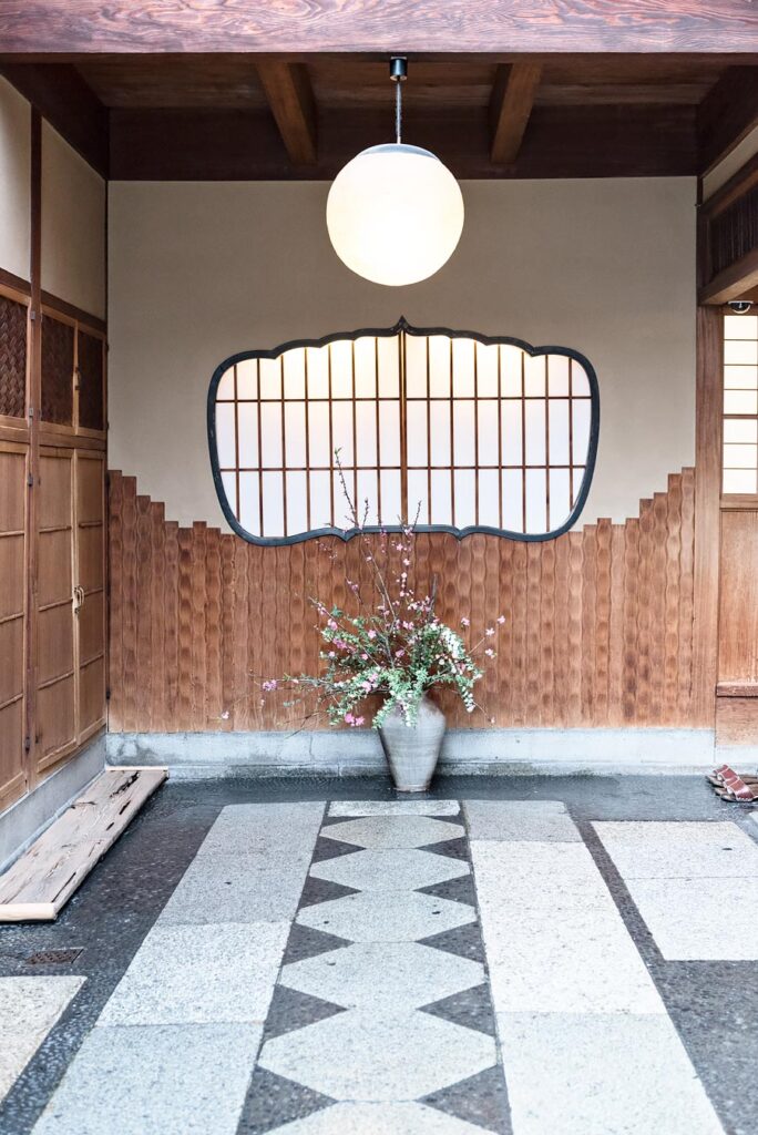 Staying at a traditional ryokan in Kyoto: the ultimate Japanese Experience | Hiiragiya Ryokan in Kyoto