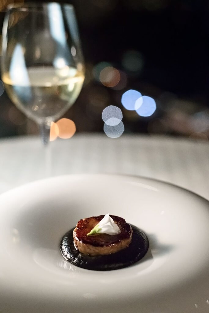 Getting the best view of Sydney at Shangri-La Hotel | Dinner at restaurant Altitude | Review of Luxury Hotel Shangri-La Hotel in Sydney