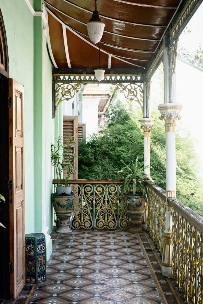 Photos that will make you want to visit Malaysia's Food Capital, George Town in Penang, Malaysia | Pinang Peranakan Mansion