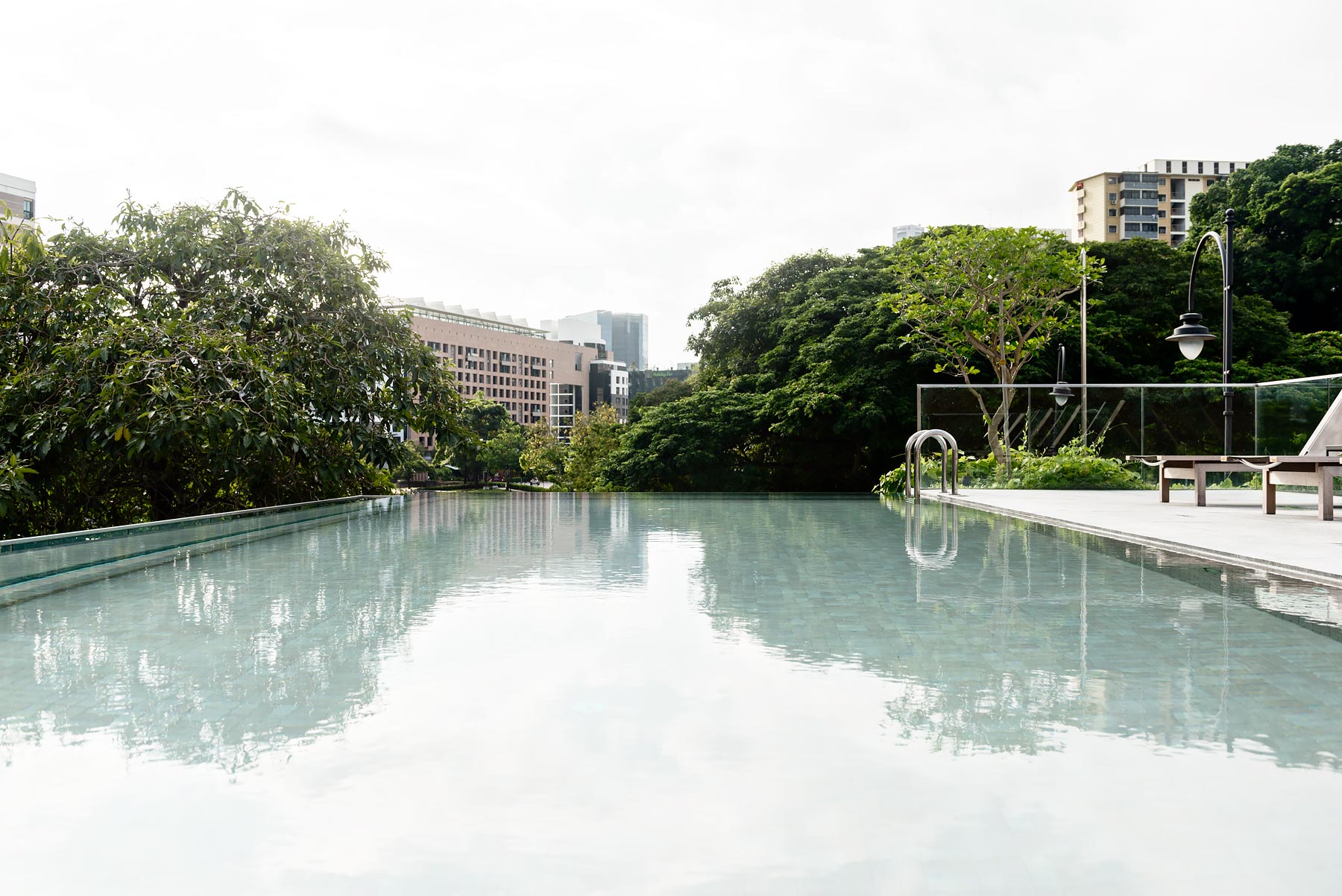 The Warehouse Hotel in Singapore: a beautiful boutique hotel with an industrial-chic atmosphere