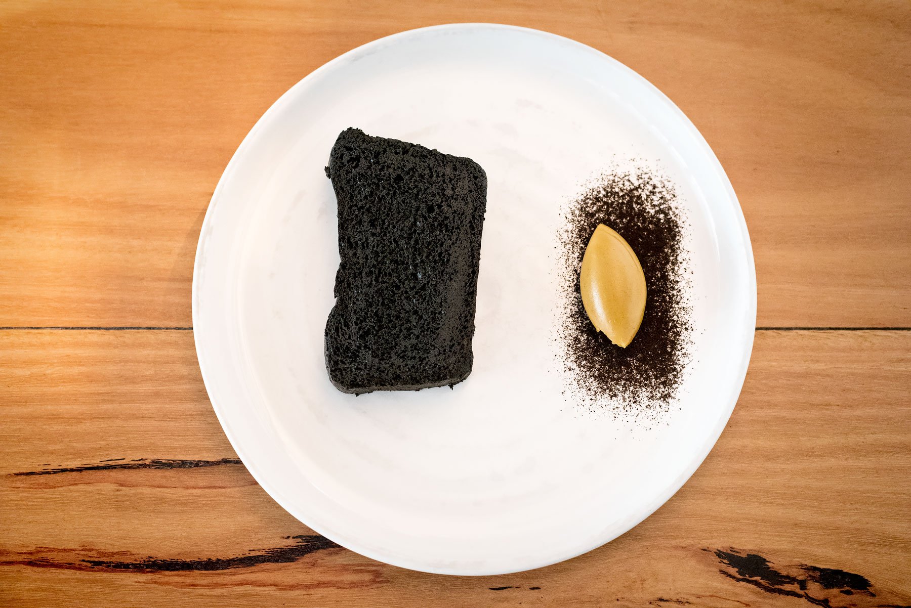 How to see the best of Australia's East Coast in 3 weeks without a car | Black Garlic Bread at Gauge in Brisbane