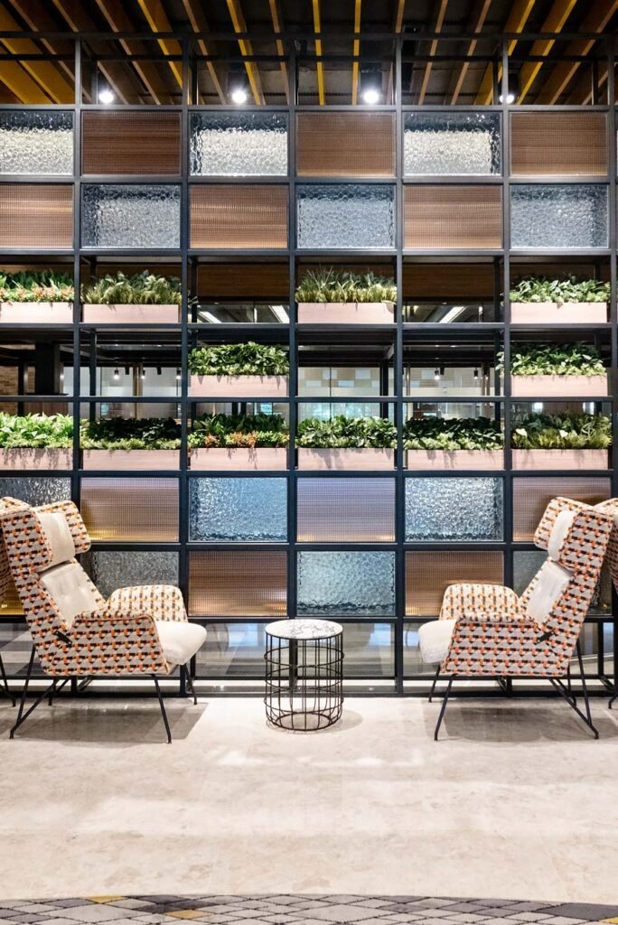 Ultimate Guide to the Best Places to Go, Eat and Stay in Singapore | Hotel Jen Tanglin Singapore review