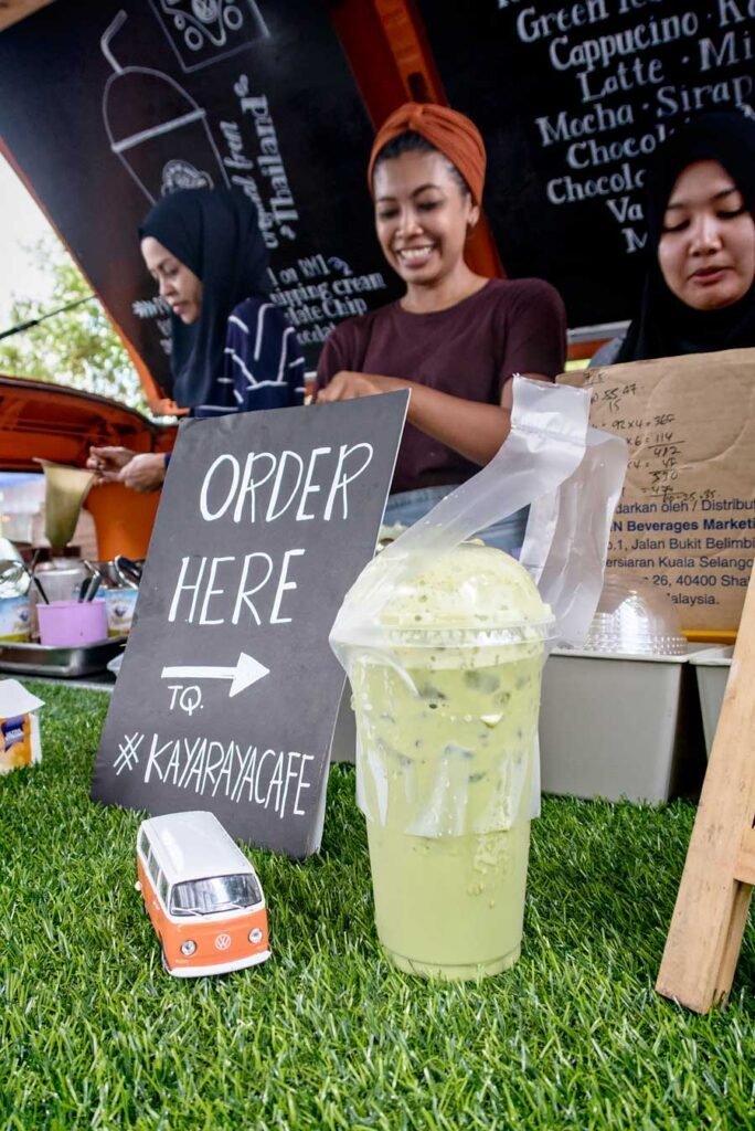 How to spend 3 amazing days in Kuala Lumpur, Malaysia - Kayaraya Cafe food truck