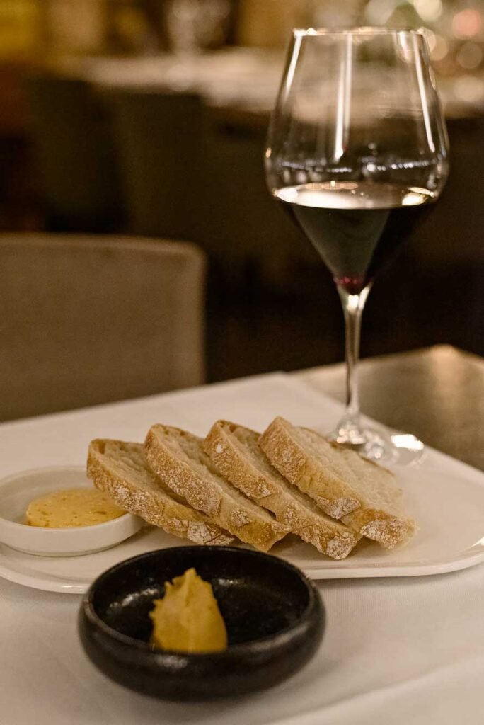 Le Bon Vivant in Maastricht, Nederland. Een geweldig restaurant voor een heerlijk diner. Bekijk de rest van mijn blogpost met 15 geweldige food & shopping hotspots in Maastricht