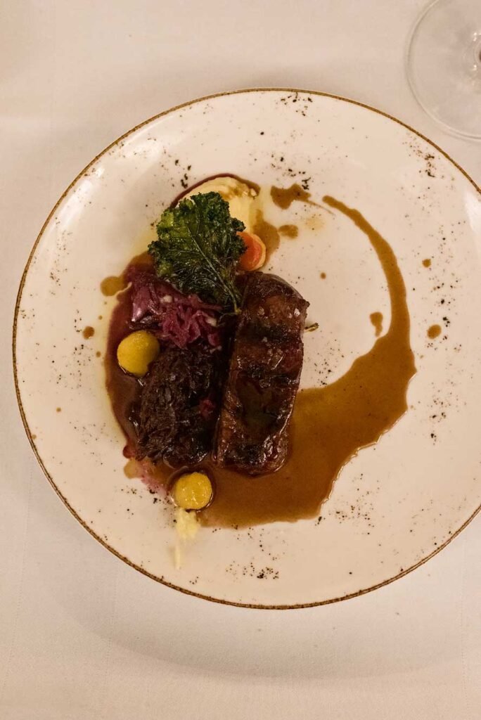 Le Bon Vivant, een geweldig restaurant in Maastricht (Nederland) voor een heerlijk fine dining diner. Bekijk de rest van mijn blogpost met 15 geweldige food & shopping hotspots in Maastricht