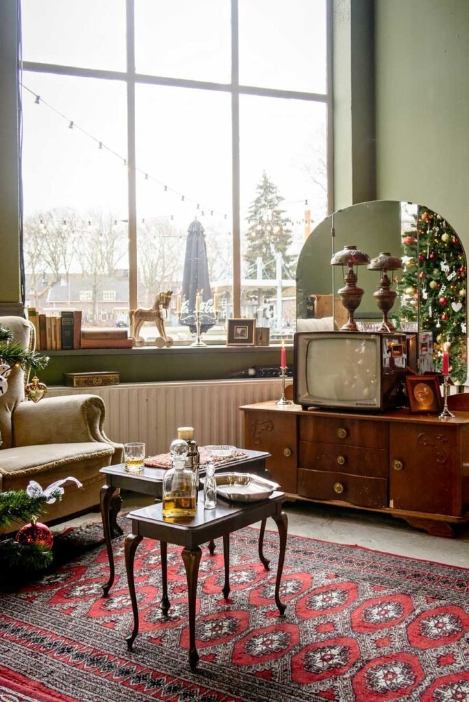 Restaurant Tapijn in Maastricht, een geweldige lunchplek in de voormalige eetzaal van de Tapijnkazerne.