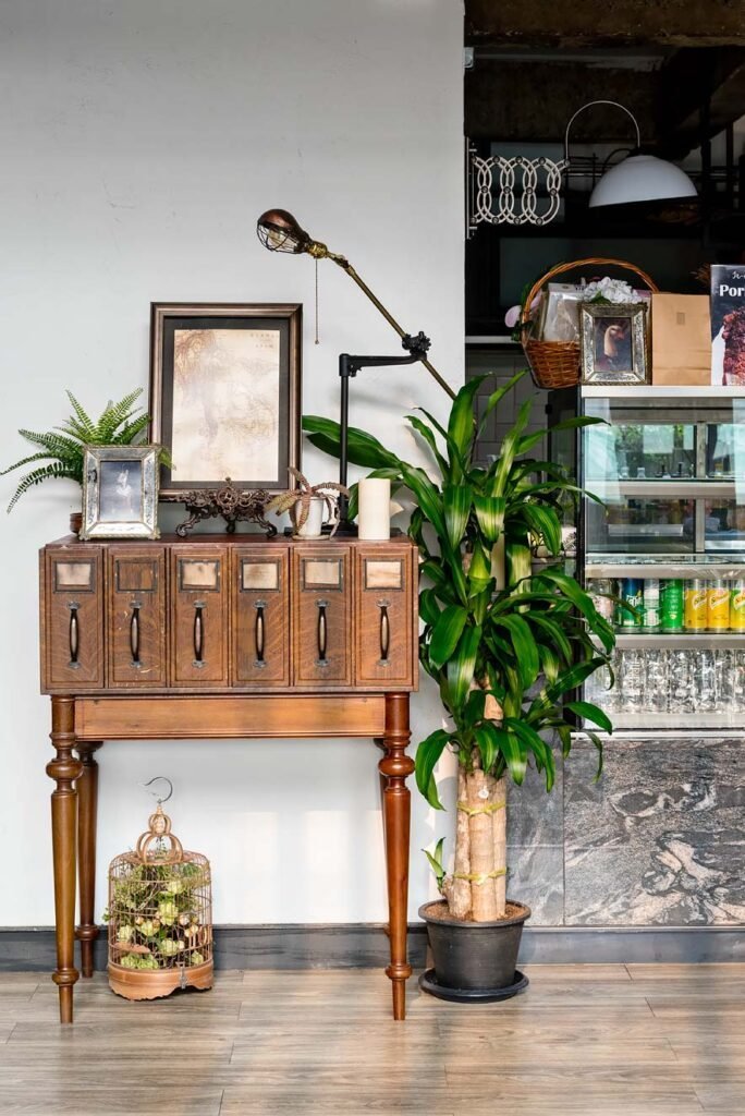 Where to stay in Bangkok: a review of 3 beautiful boutique hotels | IR-ON Hotel in Sukhumvit