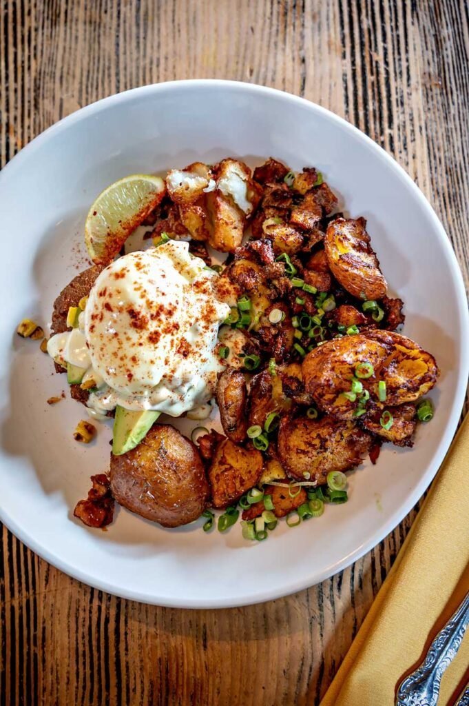 Where to Eat in Chicago: Lunch at Longman and Eagle