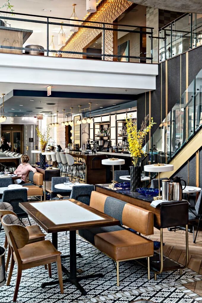 The Portsmith restaurant at the Dana Hotel and Spa in Downtown Chicago. Now called the Eurostars Magnificent Mile.