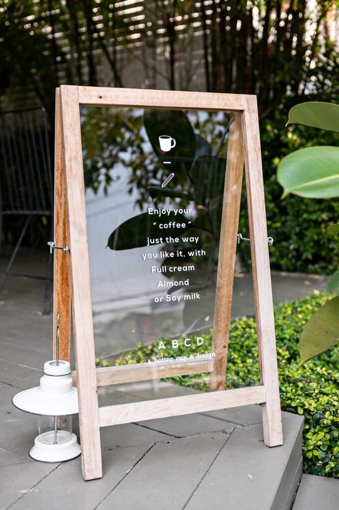 A.B.C.D. (A Better Cup & Design) is a small café just outside the walls of the Old City, serving excellent coffee and delicious cookies.