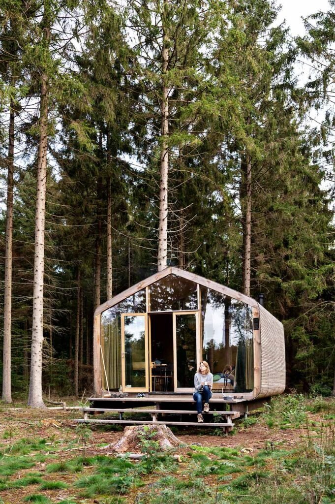 Wakker worden in de Cabiner cabin in het bos in Drenthe