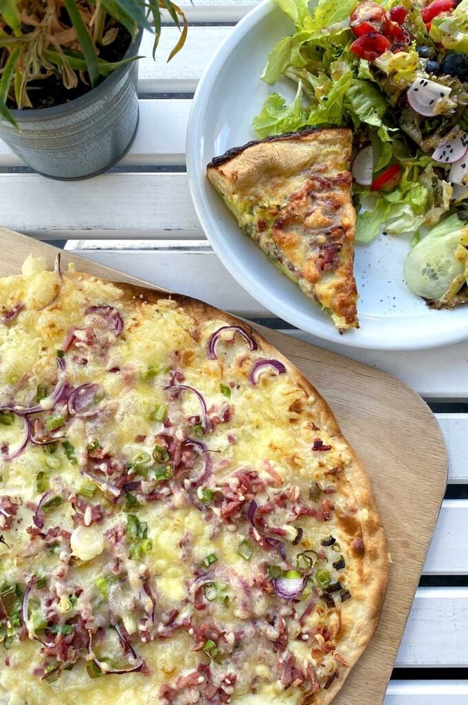 Flammkuchen van Cafe Livres in Essen Duitsland