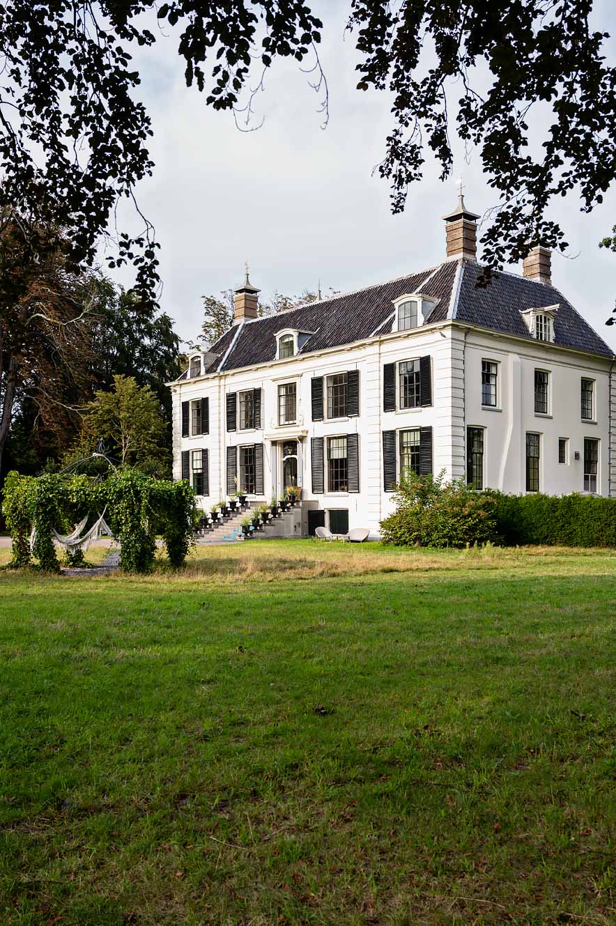 Plantage Rococo eco-hotel in Velsen-Zuid vlakbij Haarlem en Amsterdam. Een van de leukste boutique hotels in Nederland.