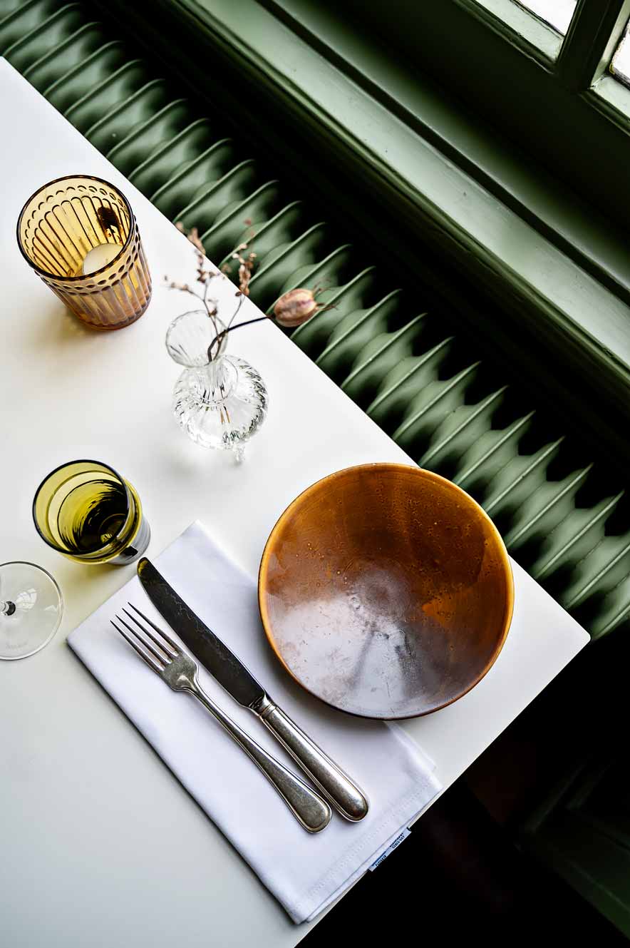 Restaurant tavel bij Plantage Rococo eco boutique hotel in Velsen-Zuid