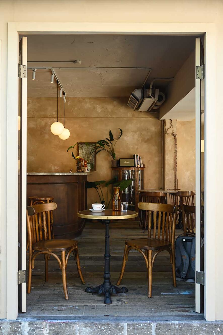 Beste koffie in Taipei. Le Cinq café - koffie in Taipei, Taiwan. Food guide om je te helpen waar je lekker kunt eten en koffie kunt drinken in Taipei.