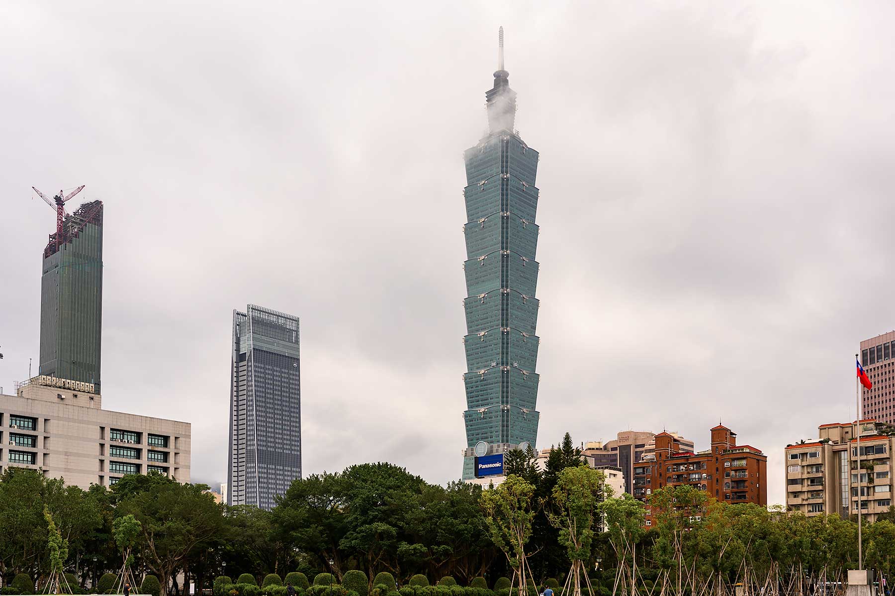 Taipei 101 op een bewolkte dag - Hoeveel dagen in Taipei