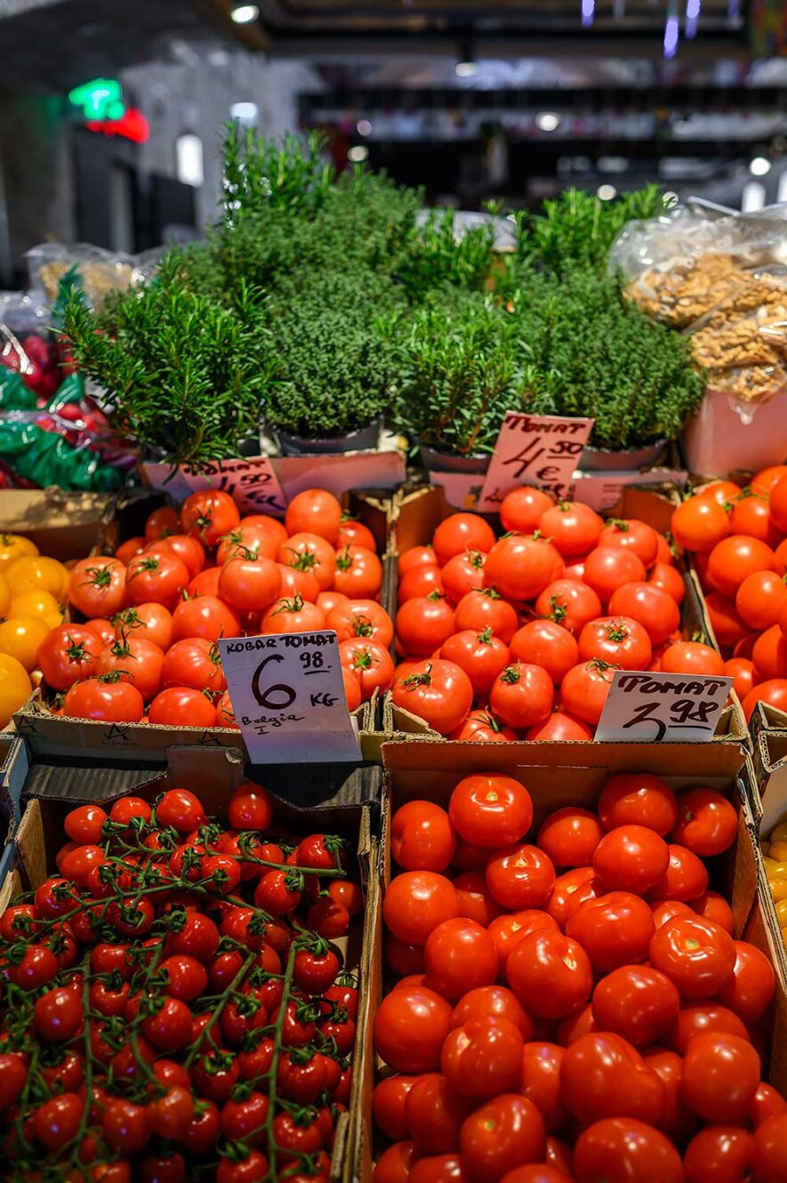 Markt Balti Jaama Turg in Tallinn