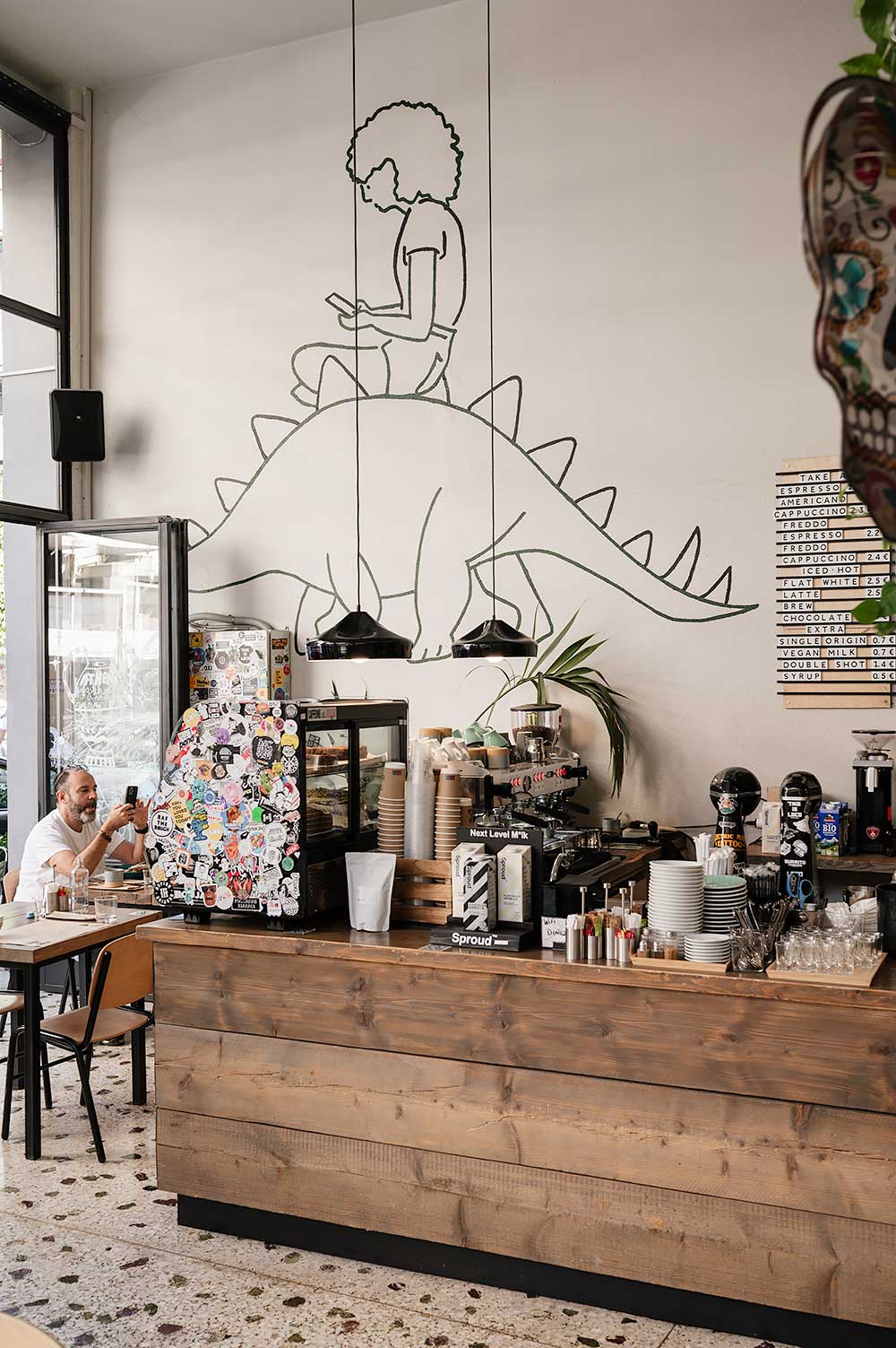 Modern restaurant This is Loco in Athene