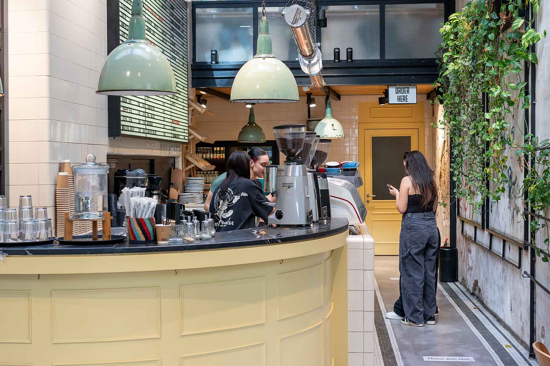 9x Best coffee spots in Athens