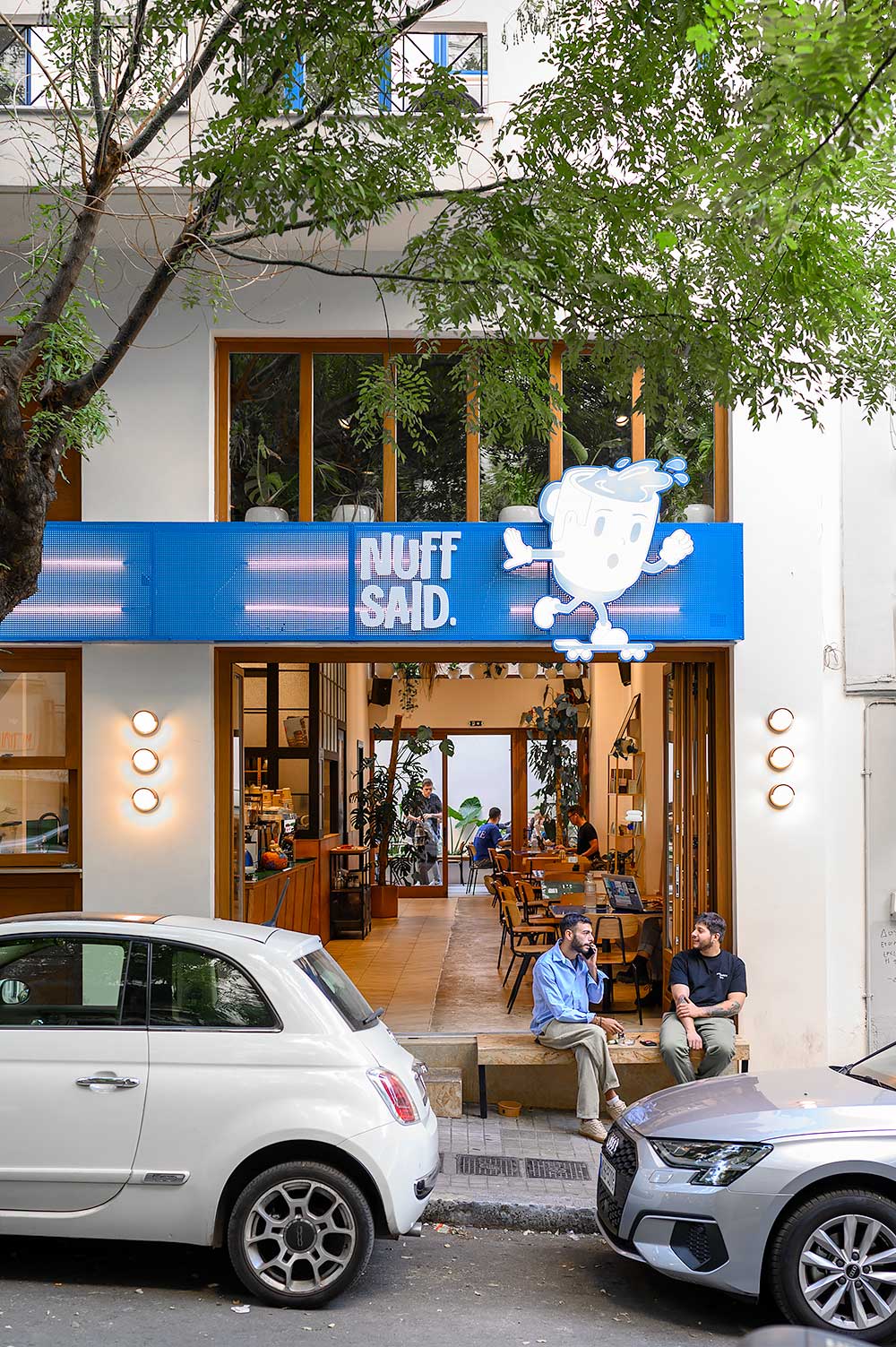 Nuff Said cafe in Athene met tuin