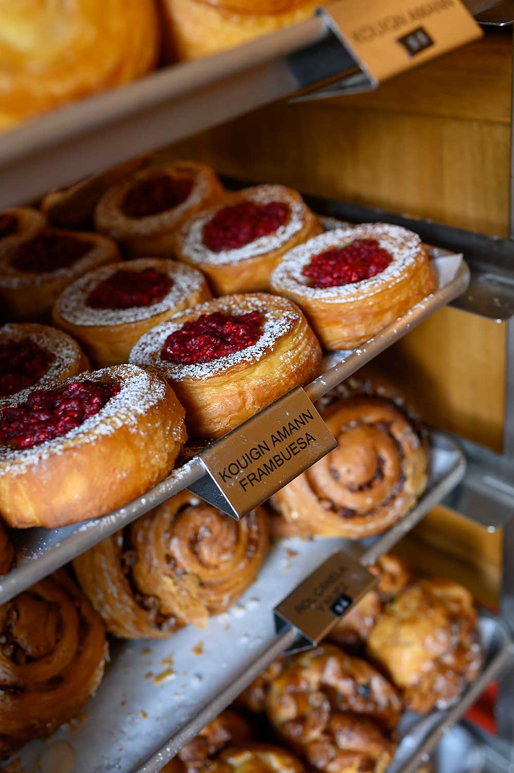 Kouign amann frambuesa pastries at bakery Odette in Condesa. One of the best bakeries in Mexico City.