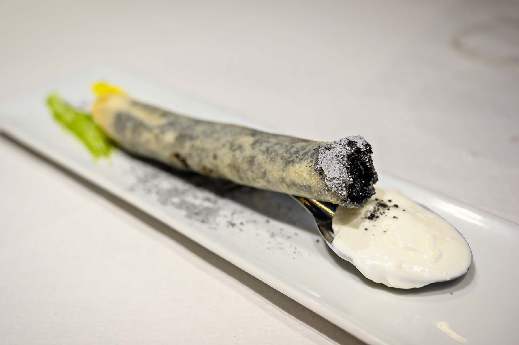 Un cigarro para Becquer, bekroonde tapas bij Eslava, een van de leukste restaurants in Sevilla.