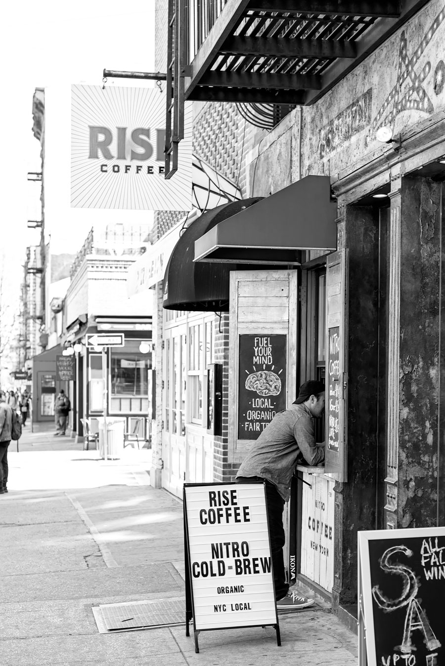 Rise Coffee in New York. More New York moments in black & white on Urban Pixxels: https://richmondapp.com/new-york-bw 