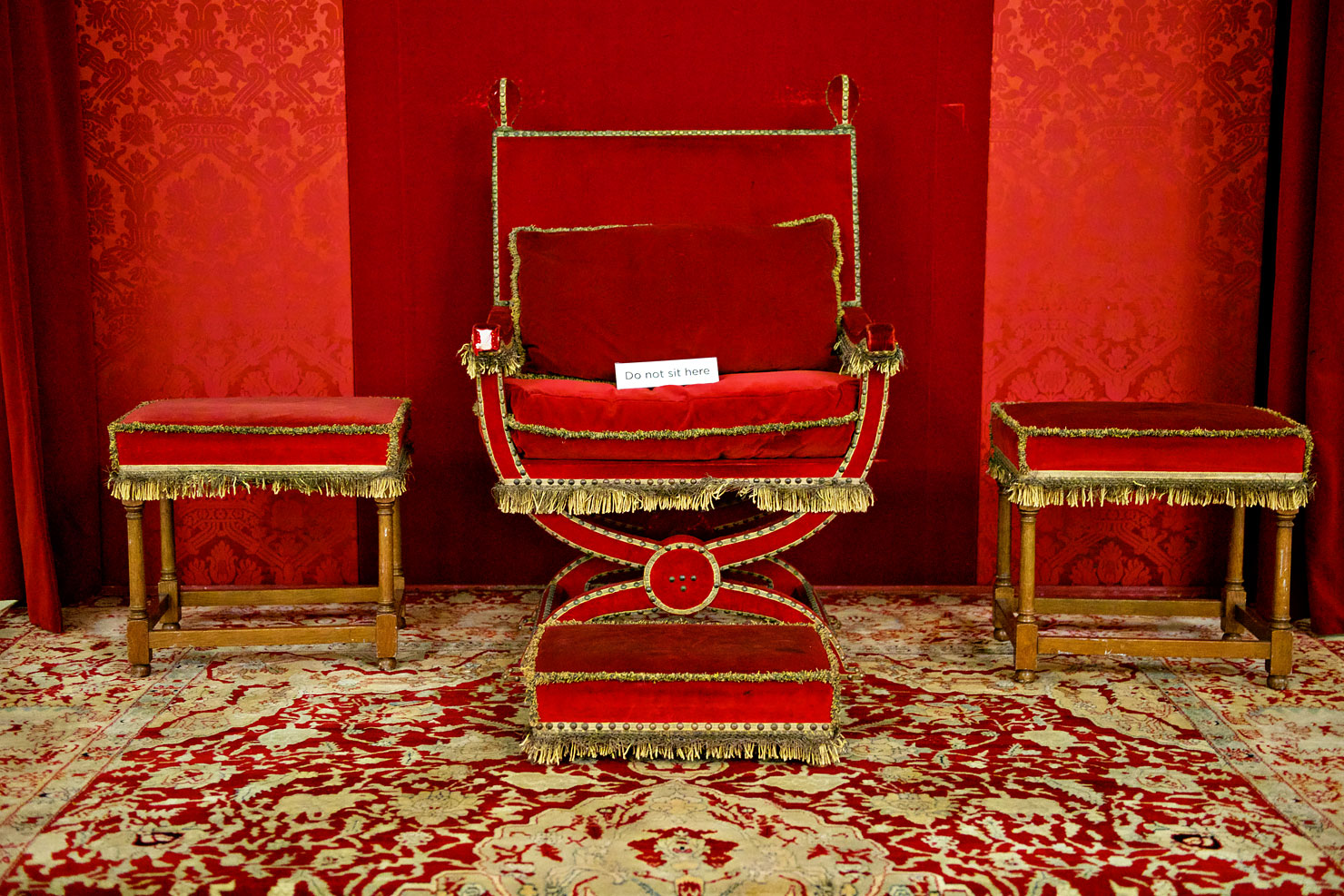 Banqueting House - Throne in the Banqueting Hall, London