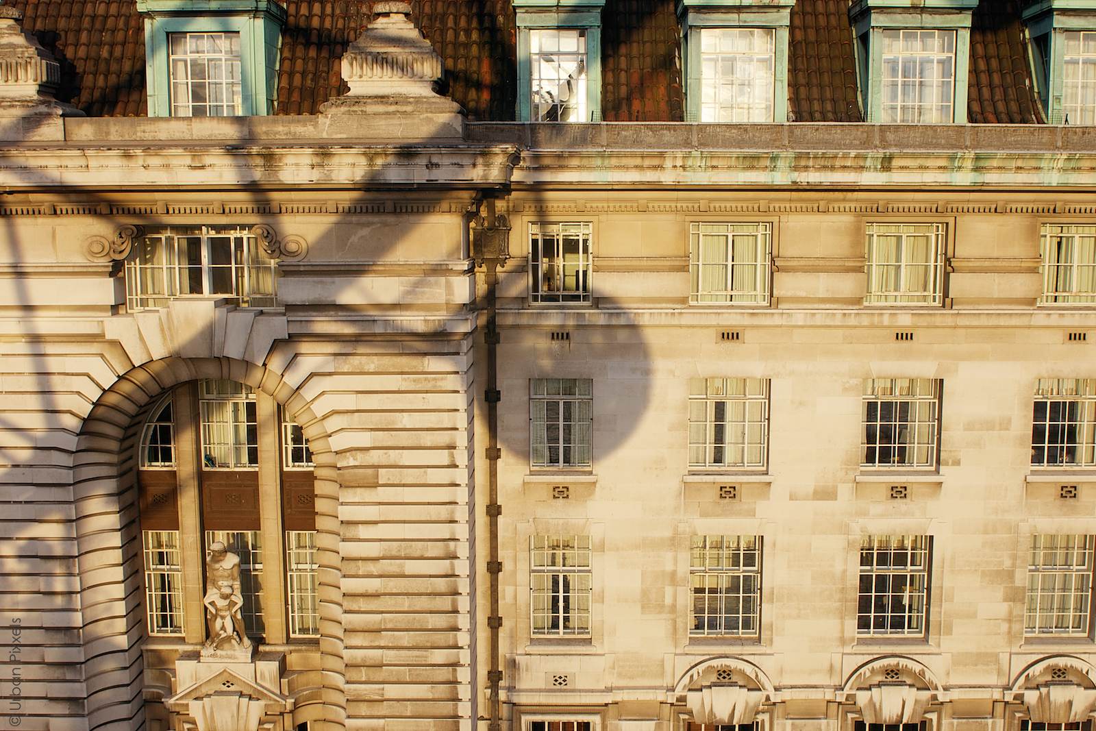 Shadow of the London Eye wheel