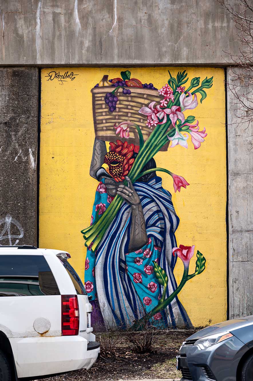 Street Art in Chicago at the B Line in Fulton Market. The 15 Best Things to Do and See in Chicago